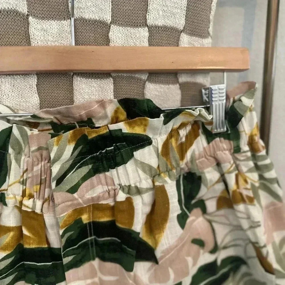 O.P.T SHORTS SIZE LARGE - Picture 5 of 6